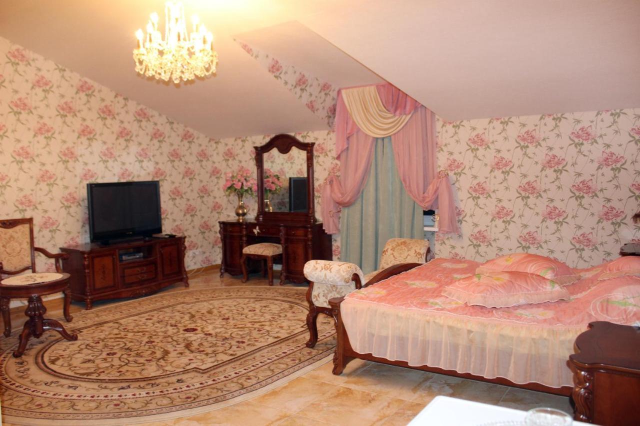 Hotel Ceasar Mykolaiv Exterior foto